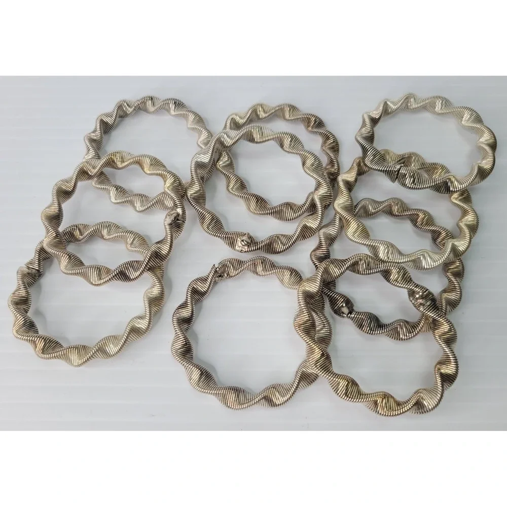 8 Unbranded Napkin Rings Set Silver Plate Twisted‎ Coil Ribbed Wavy Table Decor